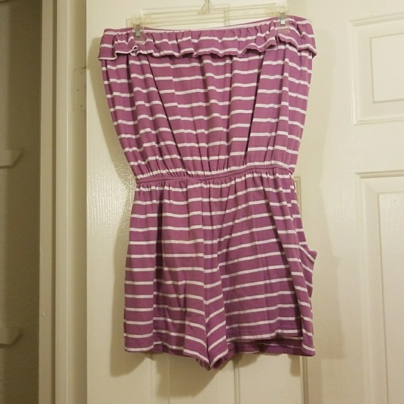 Jumpsuit - Picture 2 of 3